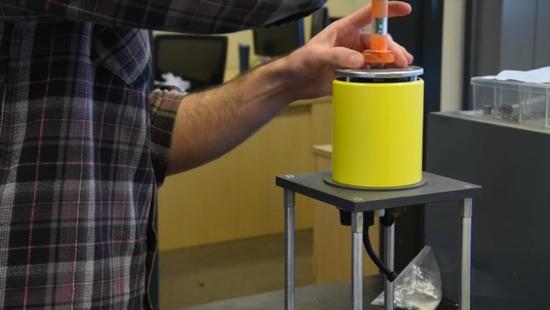 受浮游生物啟發(fā) 科學(xué)家打造出能監(jiān)測(cè)海洋環(huán)境的水下機(jī)器人